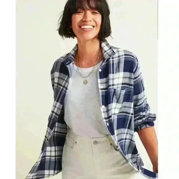 Old Navy Oversized Plaid Flannel Boyfriend Tunic - Picture 2 of 4